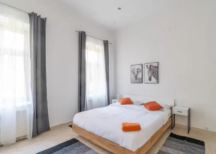 Centre Apartments