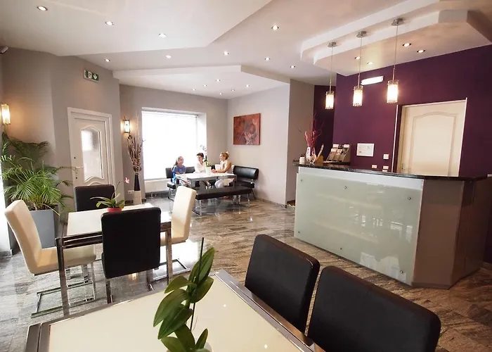 Hotel Pension De Lux