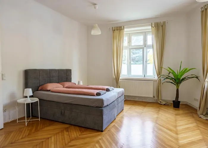 Central Living Apartments - Schoenbrunn