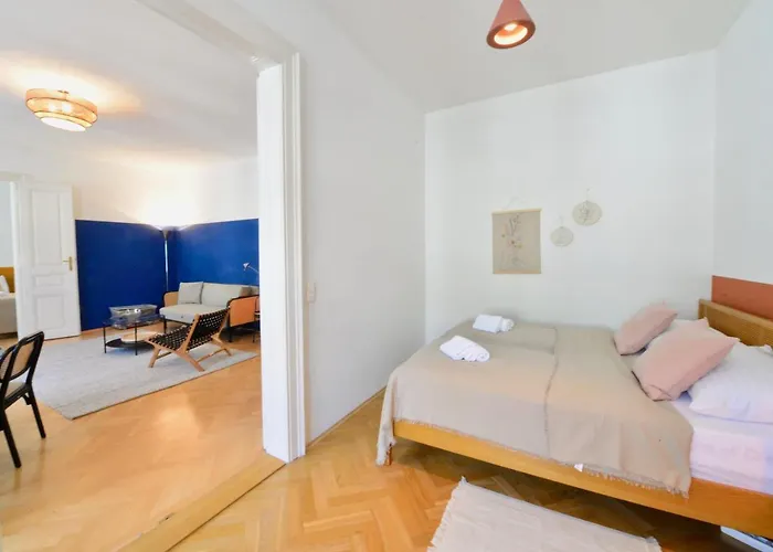 Beautiful Flat Next To Karlskirche