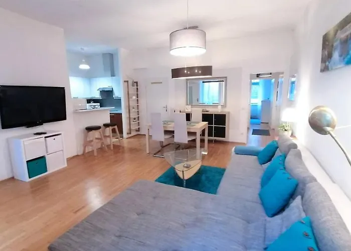 Nd Exquisites Wundervolles Ruhiges Terrassenapartment Mit Garage