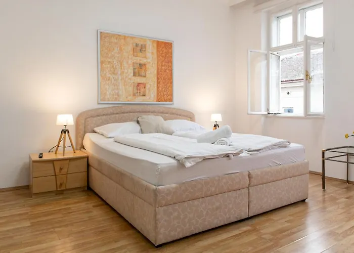 Budget City Stay - Near Wiener Stadthalle Ideal For Longstays