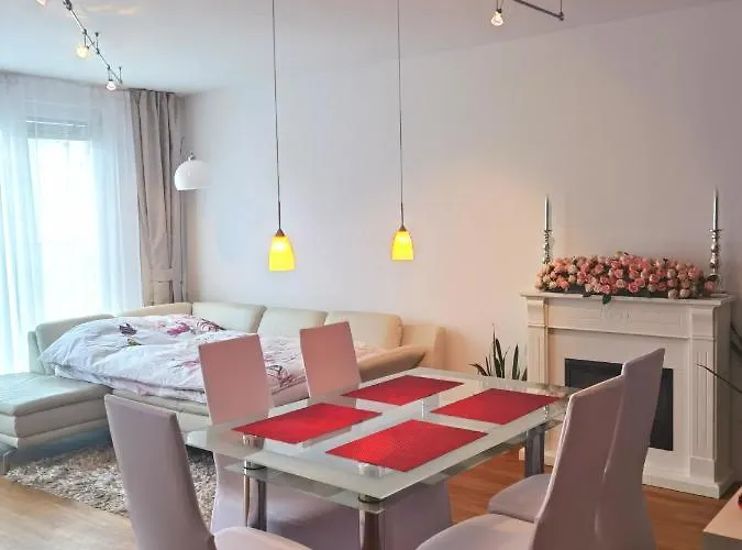 Modernes Studio-Apartment Nahe Zentrum Mit Garagenplatz