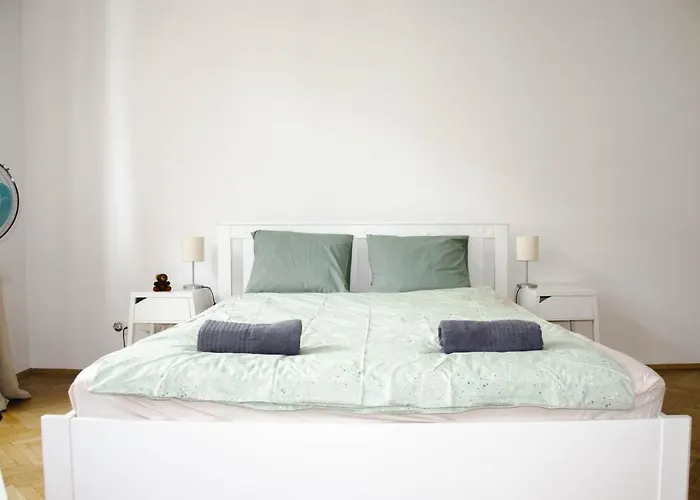 Wonderful Two Bedroom Apartment
