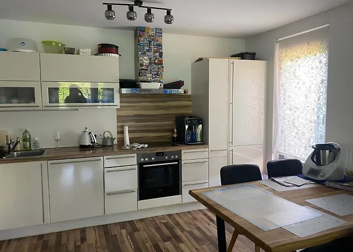 Tolle 3 Zimmer Wohnung Mit Garten