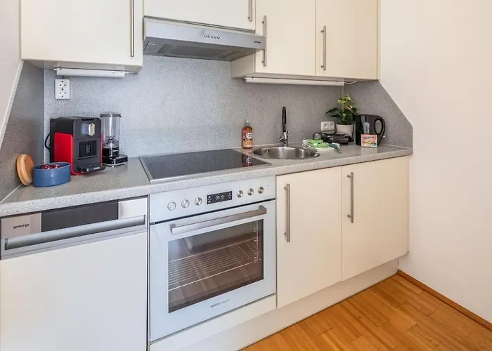 Green Dream Apt. / 3Br / Rooftop / Terasse