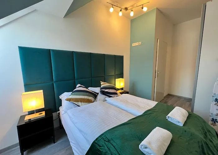 Elegant 2+ 1 Bedroom Apt At Vienna\'S Vibrant 3. District