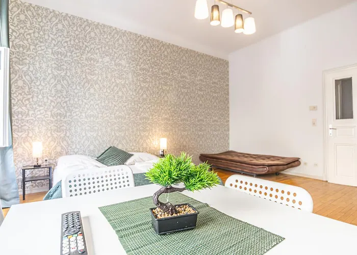 Friendly 2Br Apt- Near Rennweg & Belvedere Palace