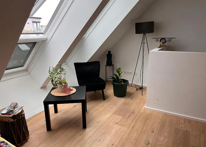 Tina\'S Apartment