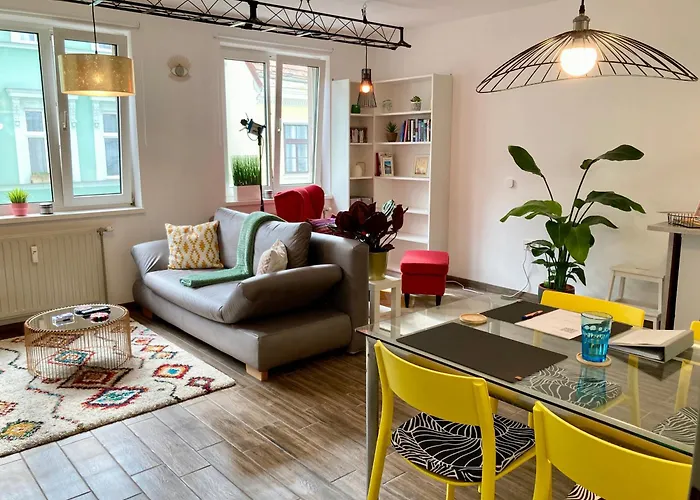 Apartment For 2 In Margareten