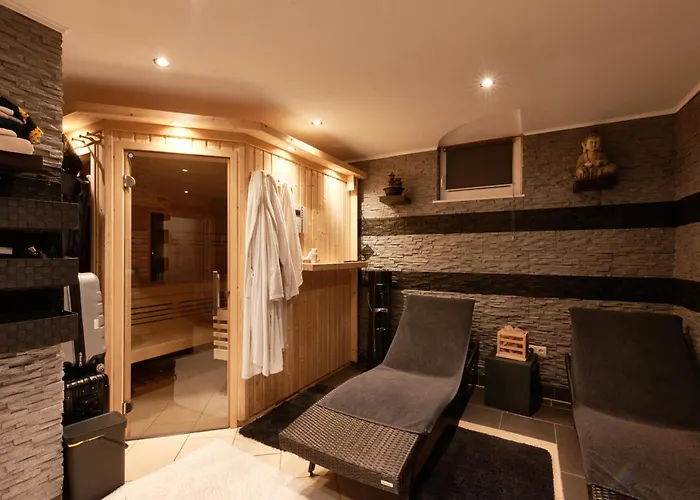 Exclusive 3Bd Chalet In Premium Location Of Vienna W/ Sauna Swimming Pool Jaccuzi