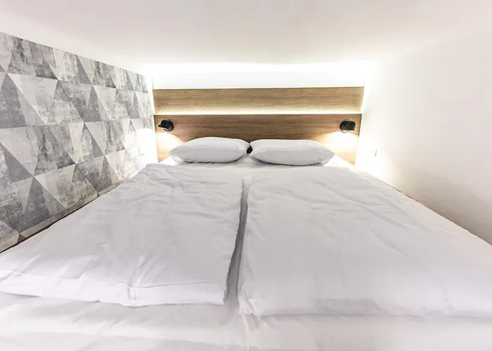 Zeus Design Apartments