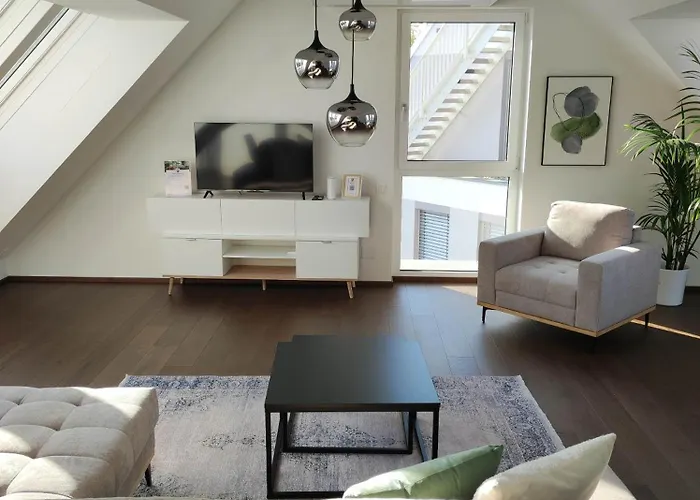 Luxus Penthouse Gegenueber Vienna International Centre Und Kaiserwasser