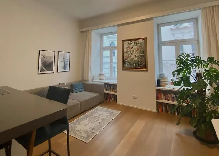 Urban Hotspot Apartment