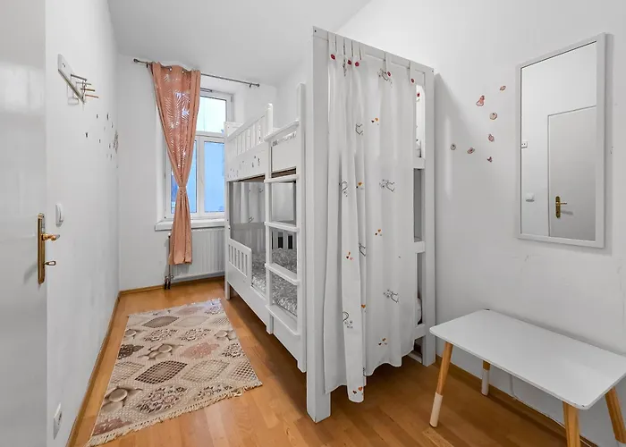 Three-Bedroom Sanctuary, King-Size Beds