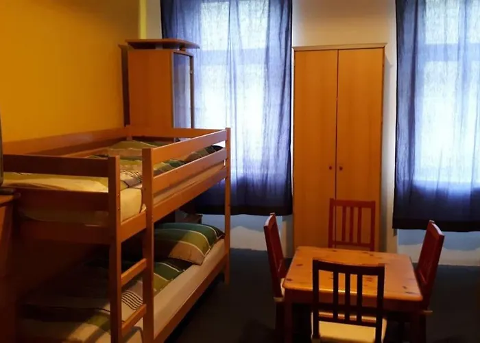 Simple Apartment 10 Minutes To Downtown