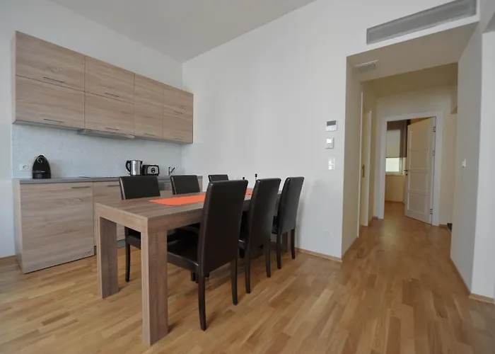 Debo Apartments - Contactless Check In