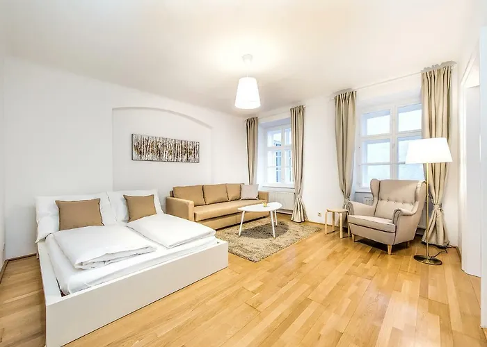 Beautiful Inner City Apartment