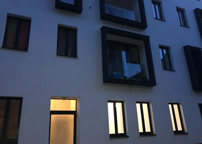 Saralo Apartments 1050