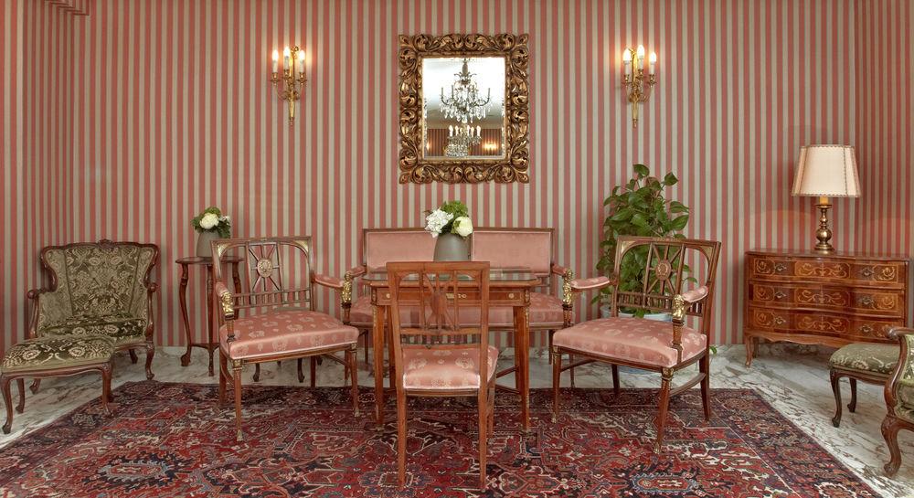 Hotel Henri Siebterbezirk 4*