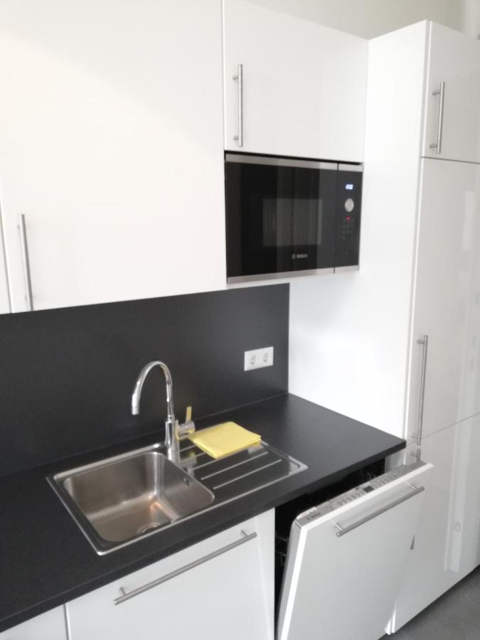 Central Living - Schoenbrunn Apartment *