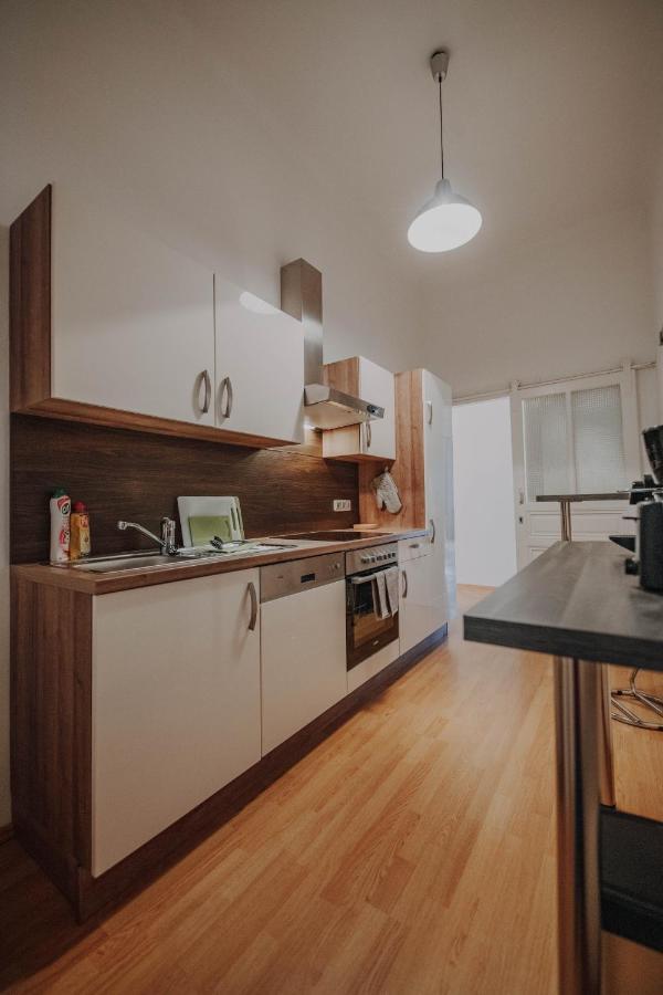Apartment Karmelita