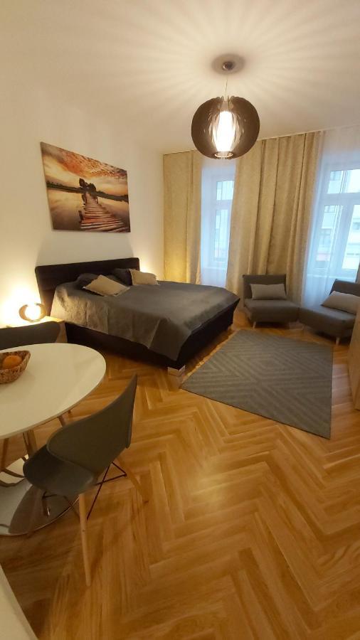 Angelika Apartamento *