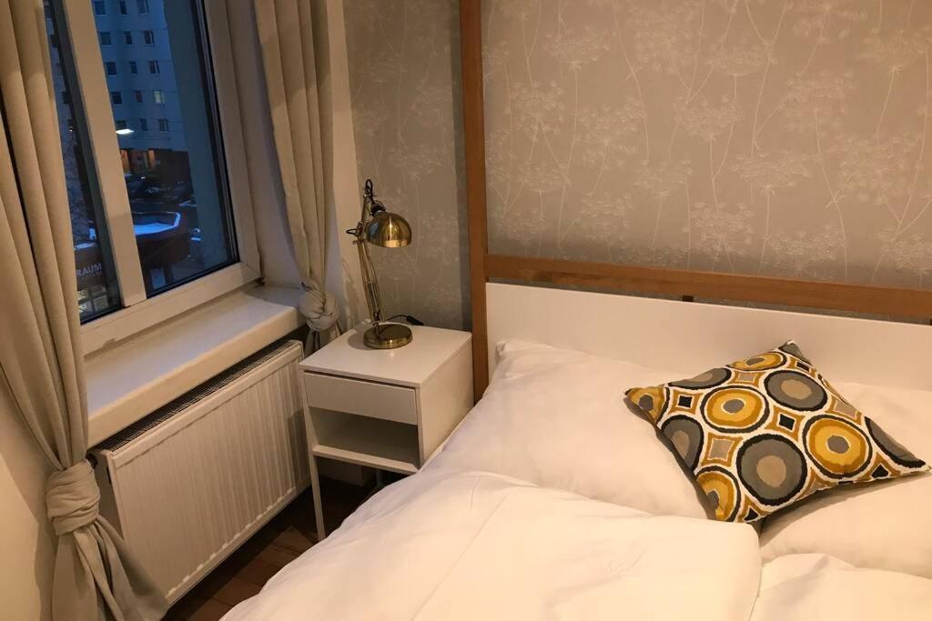 Zeus Design Modern&warm Vienna
