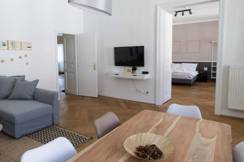 Josef's I Kaiserzeit I 02 Apartment