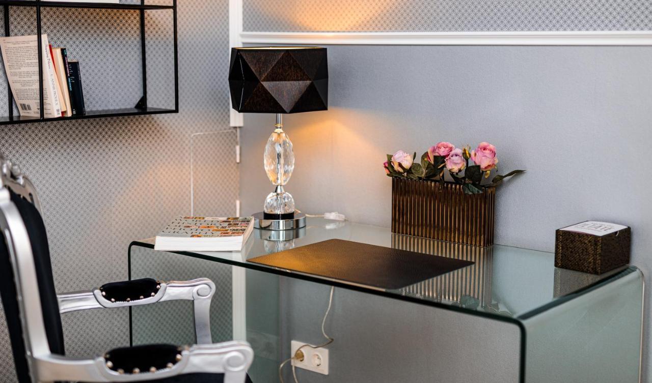 Sophies Place Yppenplatz - Imperial Lifestyle Parking Apartment *