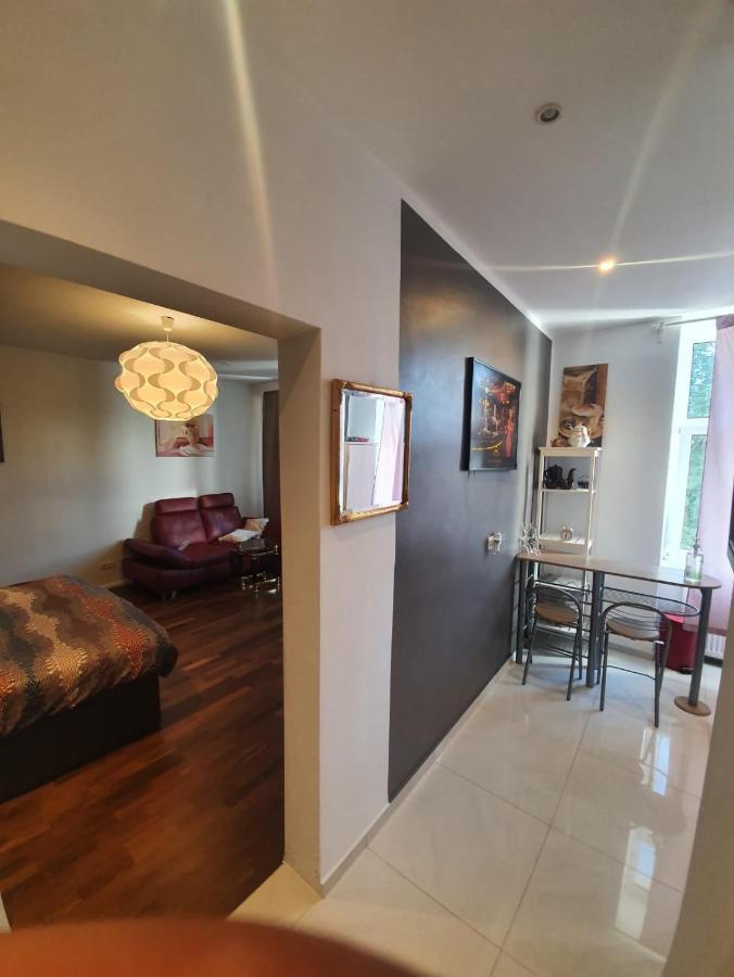Apartment Deluxe 5p Mm A Wien