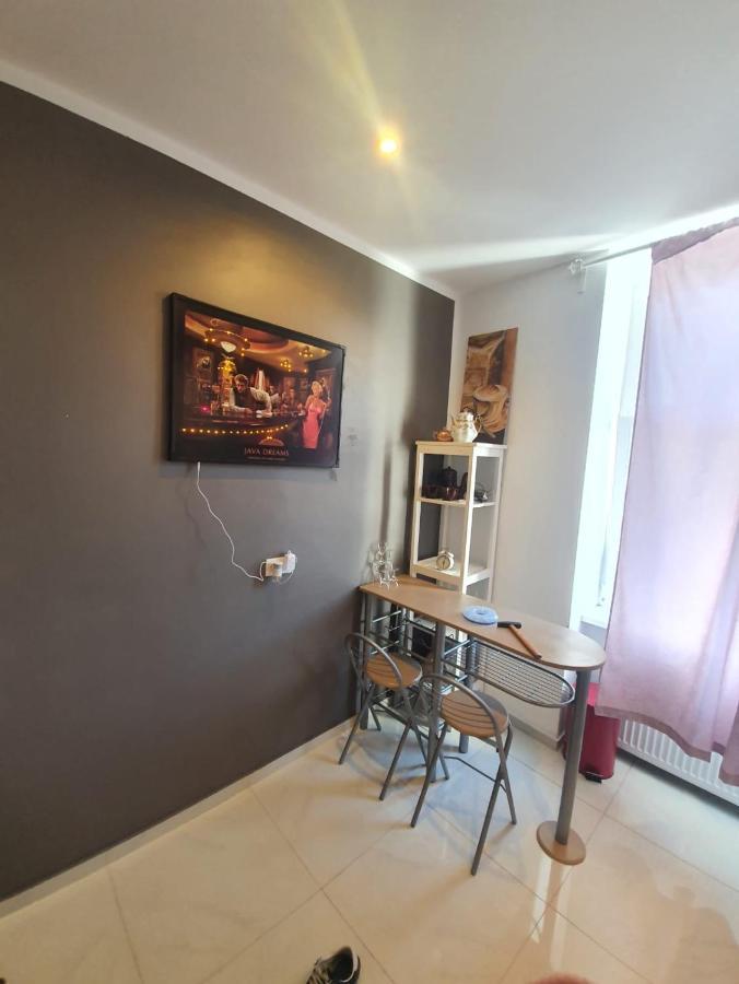 Apartment Deluxe 5p Mm A Wien