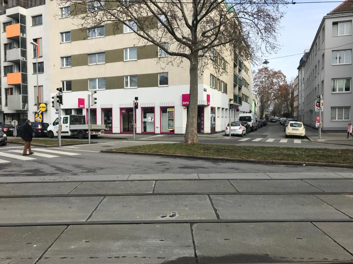 Alte Donau Apartamento *