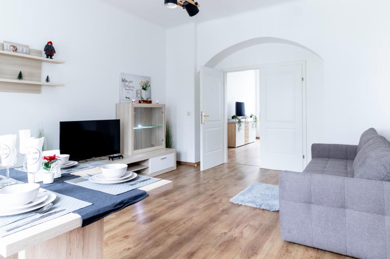 Apartment Brand New Märzstraße