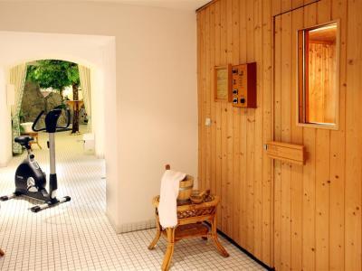 Hotel Nestroy 4*
