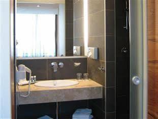 Hotel Eurostars Embassy 4*