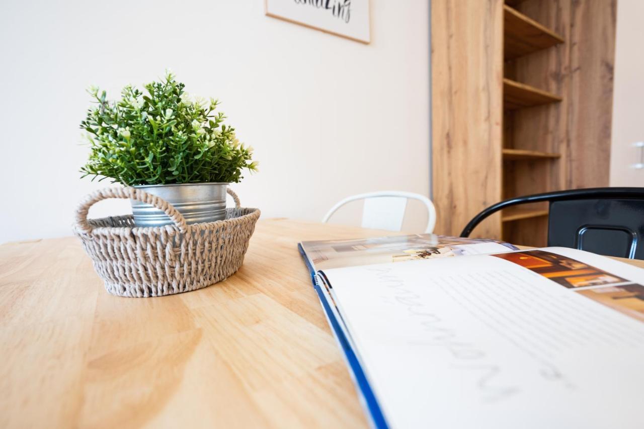 Feelgood Smartliving | Contactless Check-in Aparthotel 3*