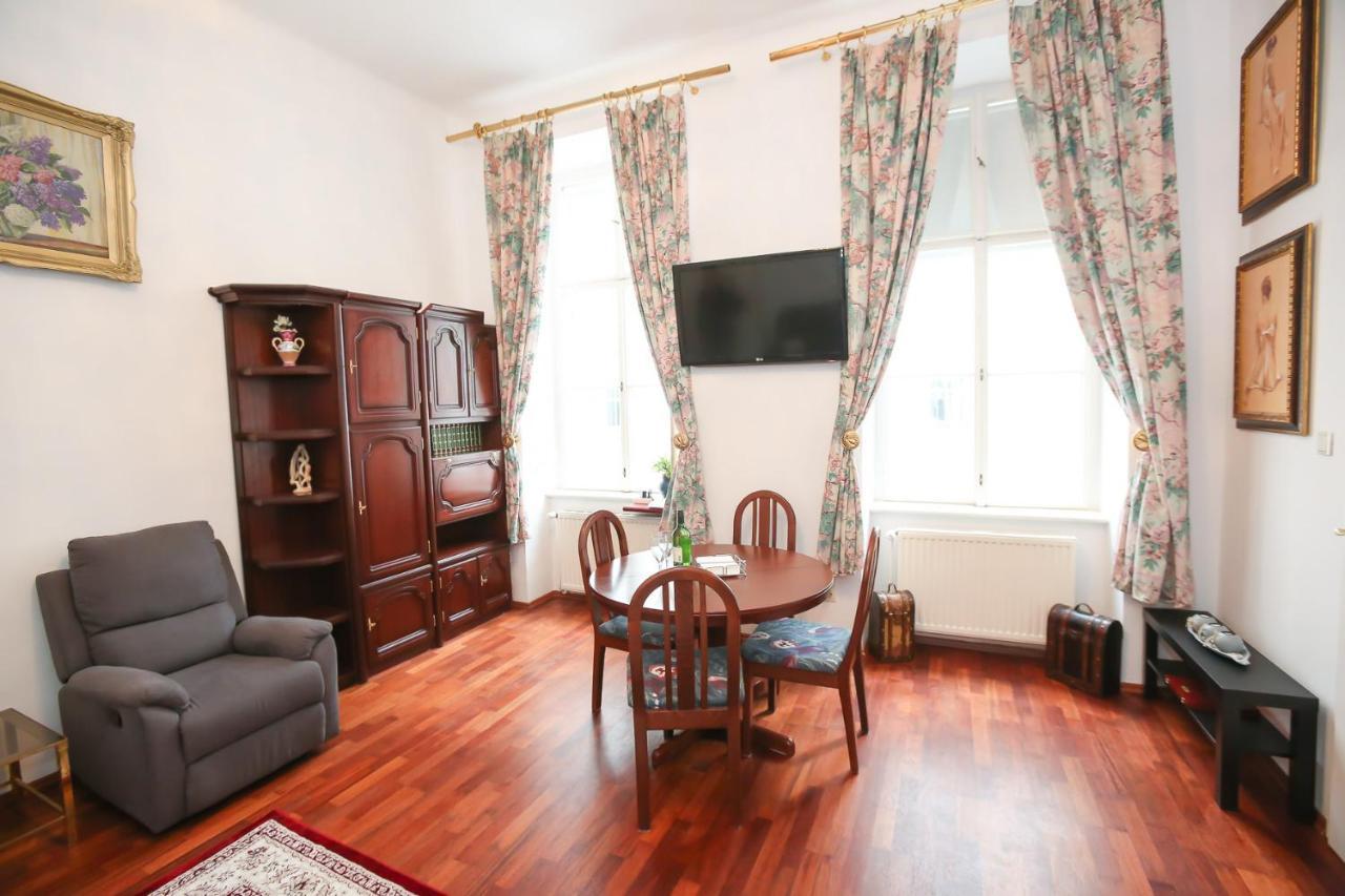 Opera Apartamento *