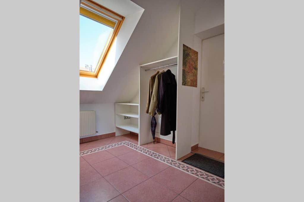 Loft Apartment *