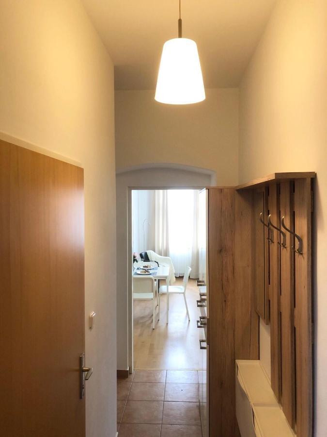 New, Bright Near The Metro! * Vienna