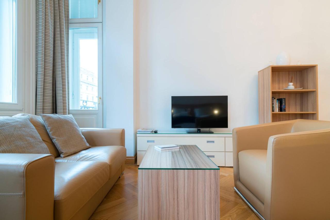 Residence, Hall - Parliament Aparthotel