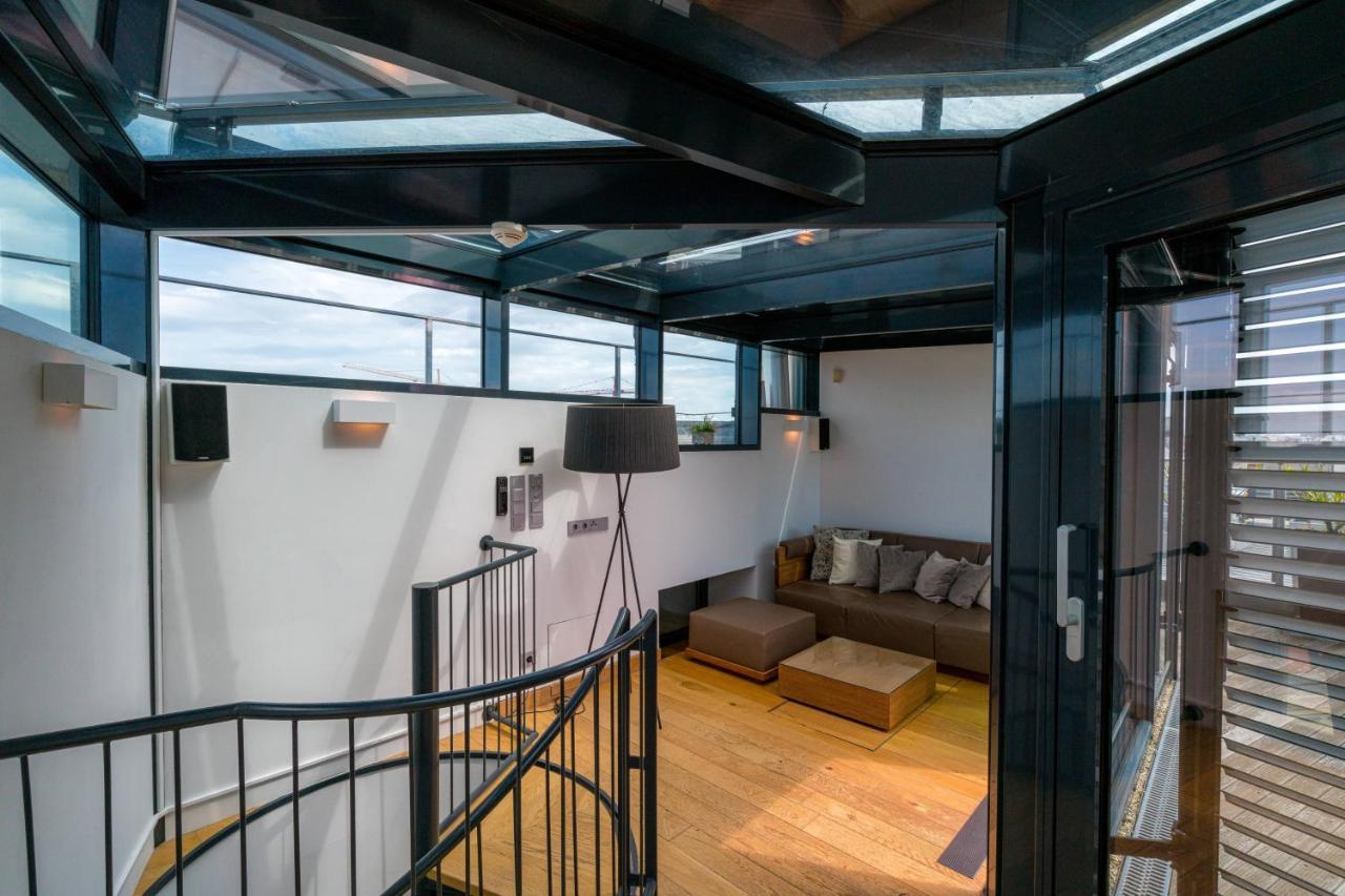 Aparthotel Residence, Hall - Parliament *