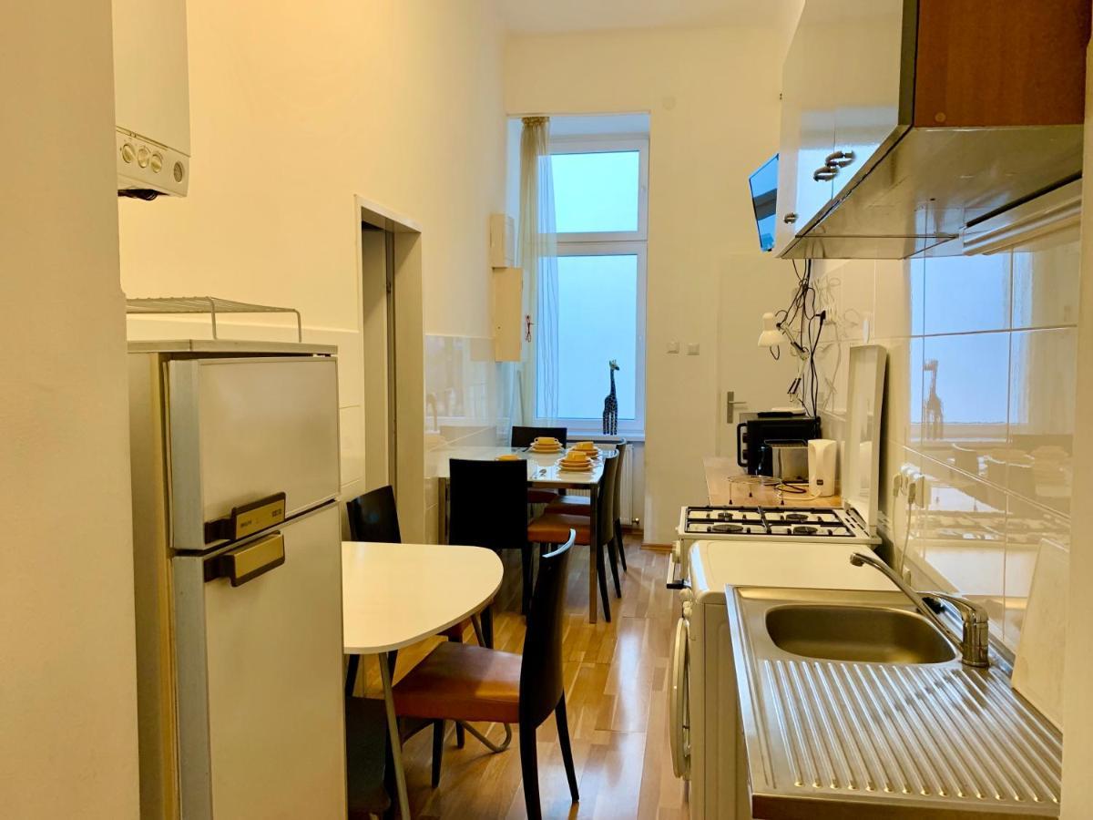 Raisa Lerchenfelder Gürtel 30 Apartment Wien