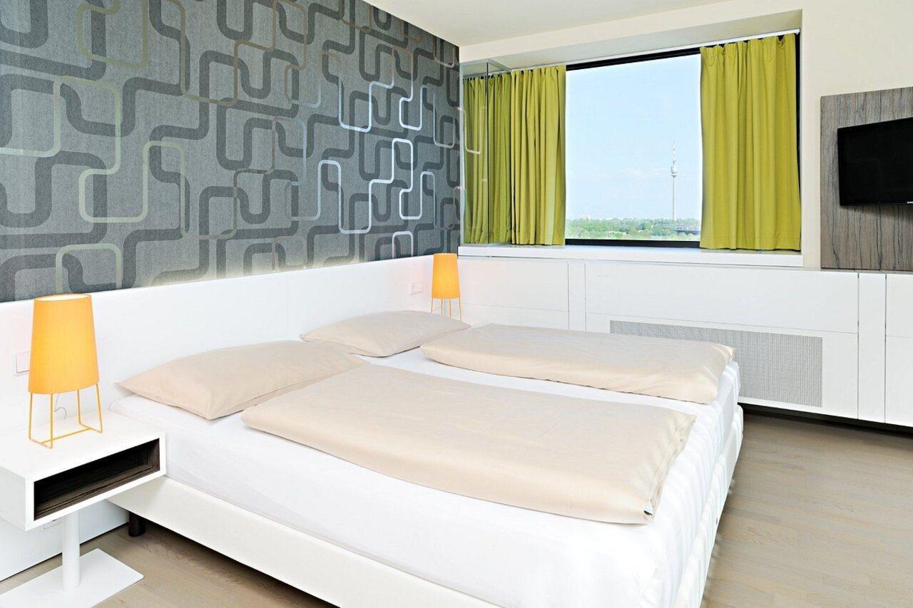 Hotel Harry's &