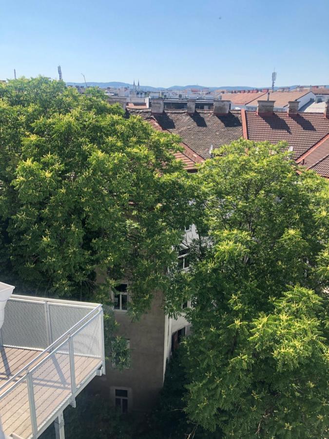 Augartenblick Penthaus 16 * Vienna