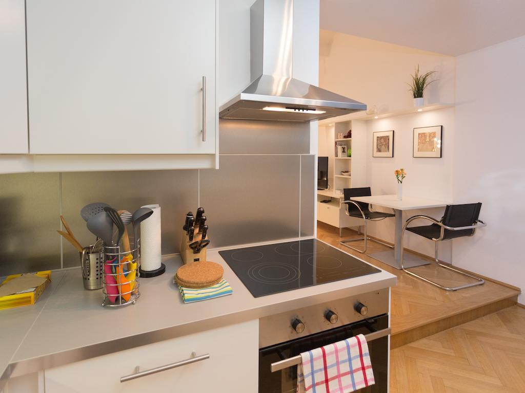 Apartment 1010 *