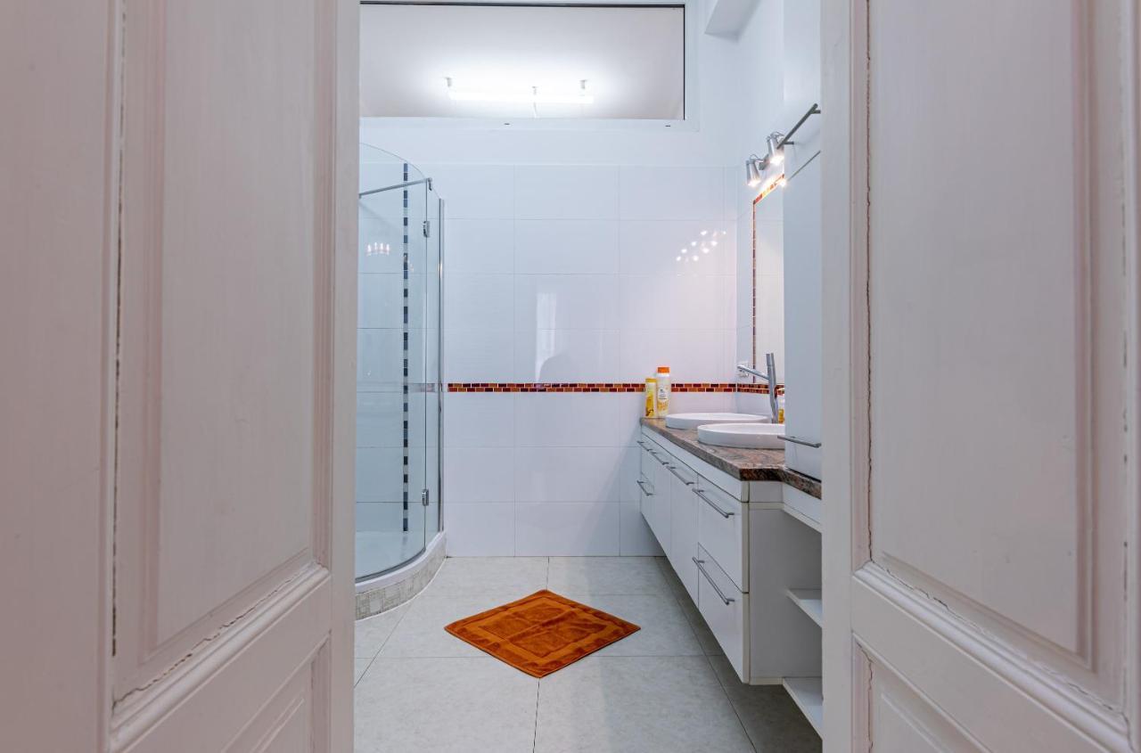 Historic & Luxurious By Jr Apartment Vienna