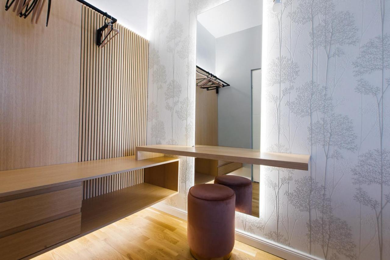 Zeus Design Wasserwelt Apartment Vienna