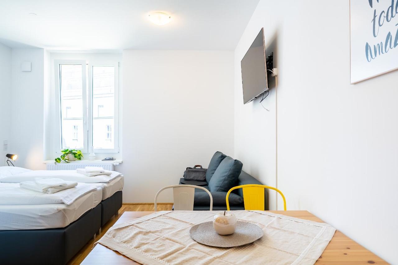 Feelgood Smartliving | Contactless Check-in