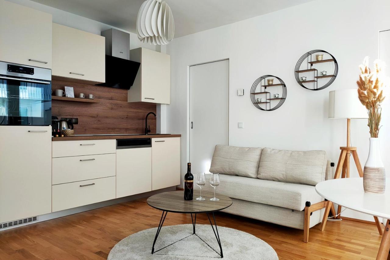 Luma Near Schoenbrunn With Parking Apartment Vienna